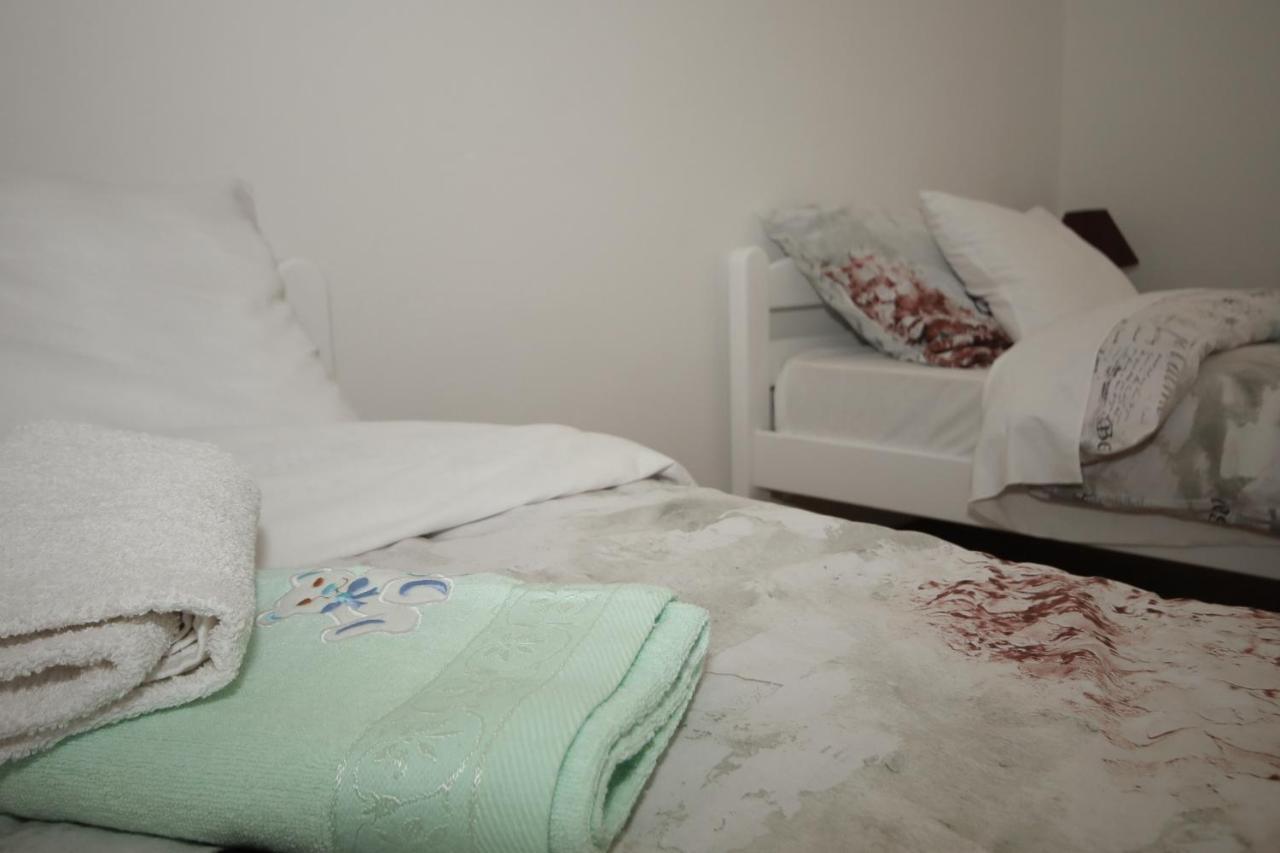 Apartman Lucija & Luka Otocac Ngoại thất bức ảnh